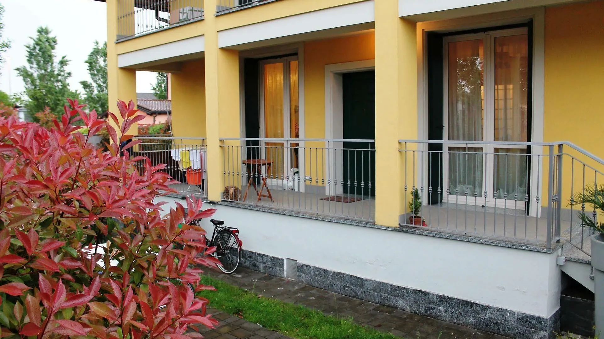 *** Frühstückspension B&B Villa Milano By Rhospitality It Cornaredo Italien